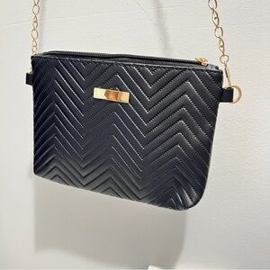 Leatherette Elegant‎ Black Chevron Shoulder Crossbody Bag Gold chain
